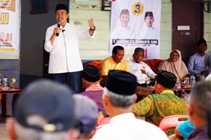 Cagub Syamsuar Didampingi Anaknya Kampanye Dialogis di Tanjung Samak, 'Tetapi Warga Ungkit Kembali Soal Anggaran Rp45 Miliar'