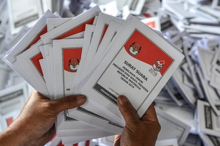 9 Juta Surat Suara Mulai Dikirim ke Daerah-daerah untuk Kelancaran Pilkada Serentak 2024