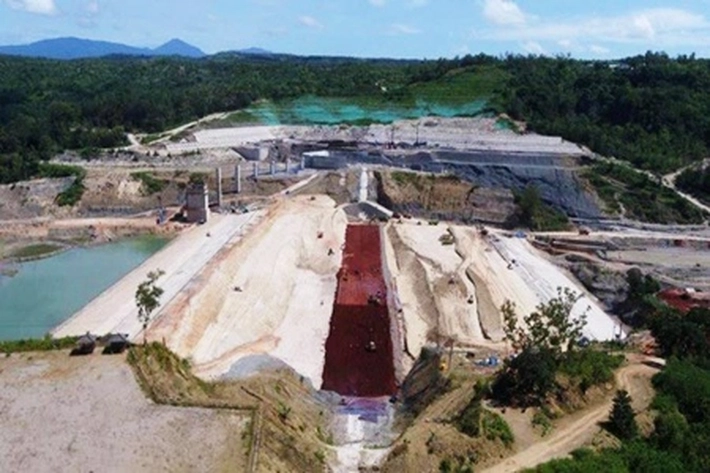 Proyek Bendungan Belum Bisa ‘Makmurkan Rakyat’, Warga: 'Kami Menderita, Tetapi Juga Saling Berebut Air dari Lubang Hingga ke Gua-gua Biar Tidak Ribut’