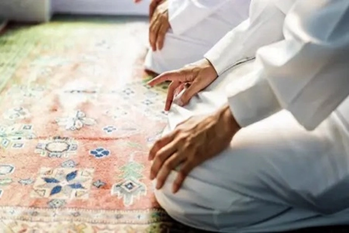 Sholat Qabliyah Subuh Lebih Baik daripada Dunia dan Seisinya yang Niscaya Terlindung dari Keburukan dan Penyakit