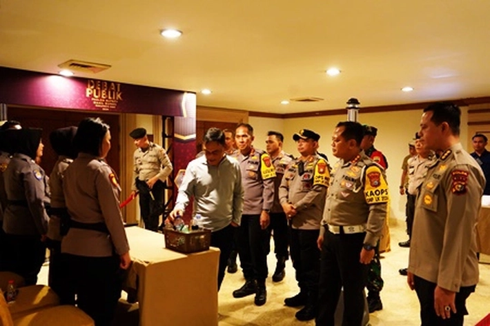 Polda Riau Sukses Amankan Debat Pilkada di Tiga Lokasi Daerah