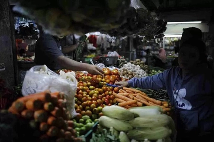 Daftar Harga Bahan Pokok Hari Minggu 24 November 2024 yang Masih Alami Kenaikan