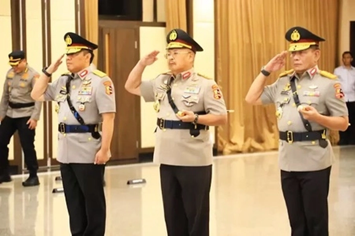 3 Komjen Polisi Bergelar Profesor yang Masih Aktif Menjabat, Salah Satunya Jenderal Peraih Rekor Muri