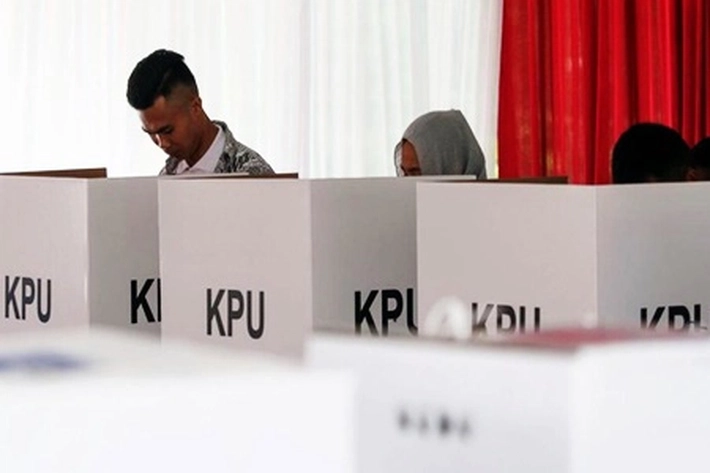 Masyarakat Hingga Presiden Datangi TPS, 'untuk Gunakan Hak Pilih Sepanjang Sejarah di Pilkada Serentak'