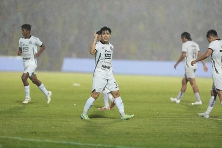 Persija Kini Nangkring di Papan Atas Liga 1