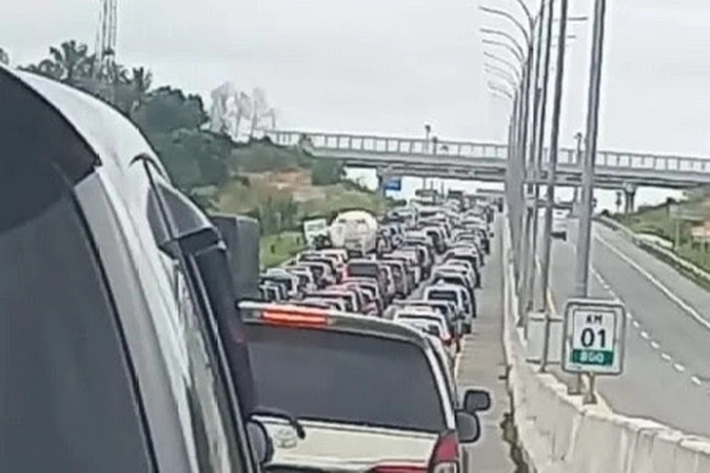 17 Ribu Kendaraan Melintas di Tol Pekanbaru-Dumai Hingga Naik Jadi 75 Persen