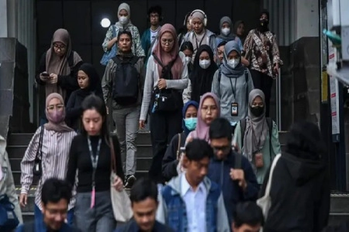 Sembilan Pungutan Pajak Bakal Kuras Dompet Kelas Pekerja 2025, 'Juga akan Cetak Orang Miskin Baru'