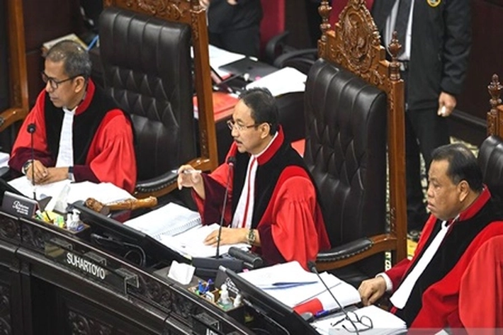 Gugatan Hasil Pilkada Serentak 2024 di Riau Masuk Sidang MK