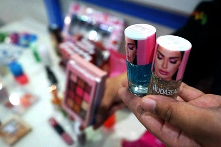 Hasil Pantauan BPOM Ditemukan 69 Kosmetik Ilegal Masih Beredar Bebas, 'Produknya Berbahaya yang tak ada Habisnya'