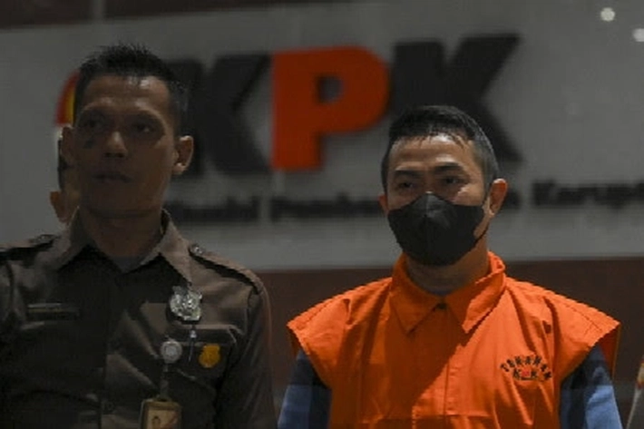 KPK Periksa 10 Pejabat Pemkot Pekanbaru Terkait Kasus Risnanda Mahiwa