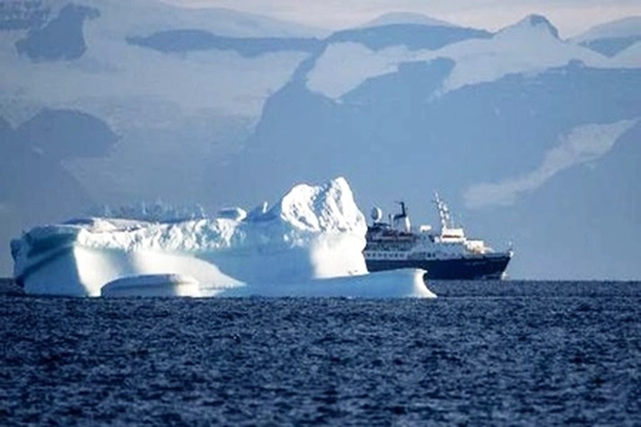 Greenland Disebut 'Daratan Hijau' di Samudra Atlantik Utara 80 Persen Diselimuti Salju