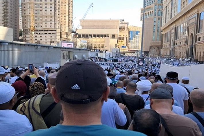 Muslim Dianjurkan Memperbanyak Sholat di Masjidil Haram