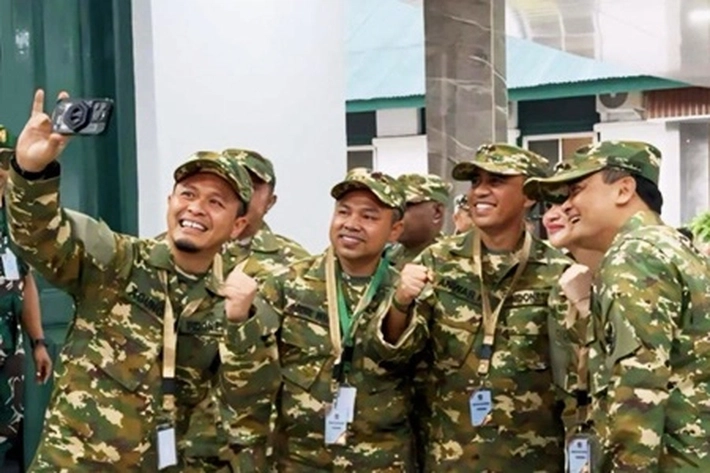 Gubernur Abdul Wahid Ikuti Akmil di Magelang yang Diikuti Seluruh Walikota dan Bupati di Riau