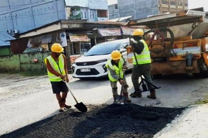 Sebanyak 1.600 Titik Jalan Rusak di Pekanbaru Diperbaiki, 'yang Ditargetkan Selesai Sebelum Idulfitri'