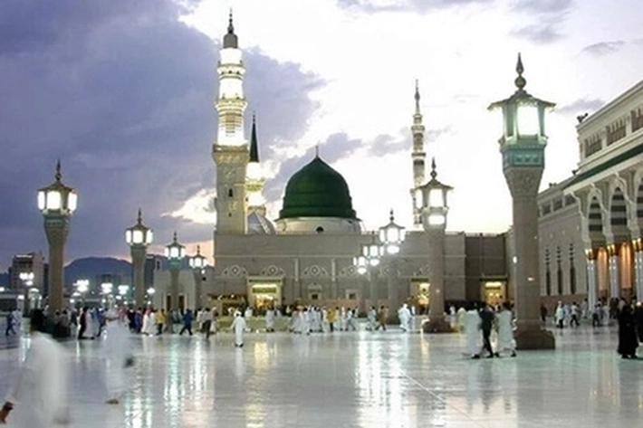 Masjid Nabi Muhammad Nabawi di Madinah Tempat Suci yang Dibangun 1441 Tahun Lalu