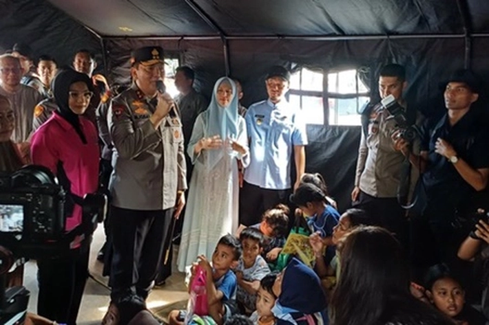 Baznas Salurkan Bantuan Makanan Sahur-Berbuka untuk Korban Banjir yang Sudah Dikeluhkan di Depan Walikota dan Kapolda Riau