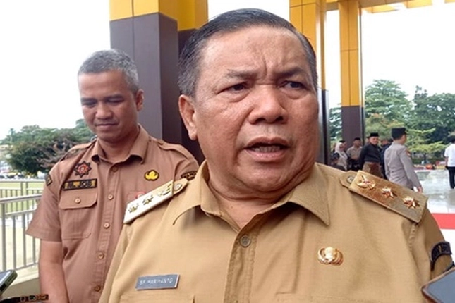 Proyek Payung Elektrik Masjid An-Nur Dapat Selesai 2025, Wagubri: 'Tidak Tergantung pada Terjadinya Devisit Anggaran, Tapi Tetap Kita Tuntaskan'
