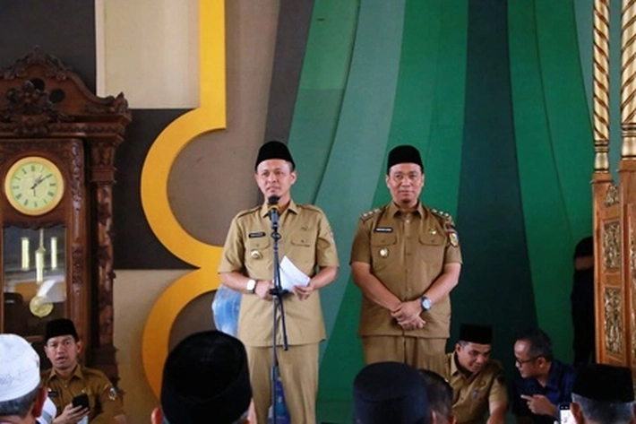 Walikota Agung Nugroho Silaturahmi dengan 1.222 Pengurus Masjid Juga Bagikan Paket Ibadah Jelang Idulfitri