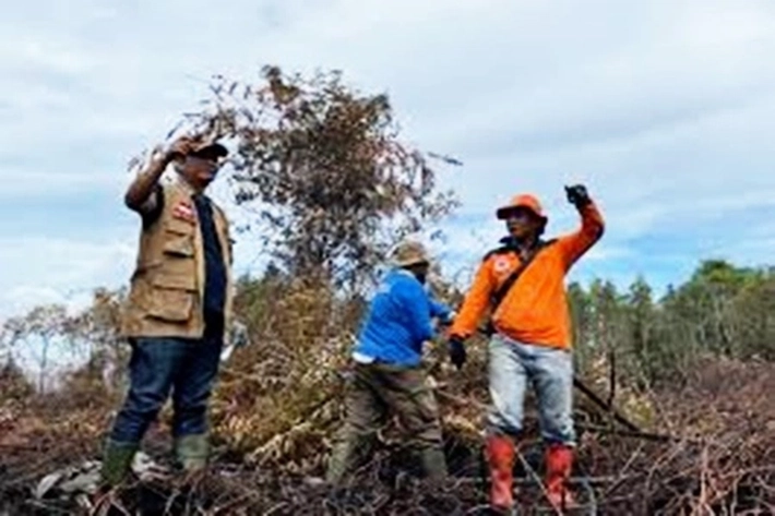 3 Unit Helikopter Water Bombing Stanbay di Riau Untuk Antisipasi Kebakaran Hutan dan Lahan