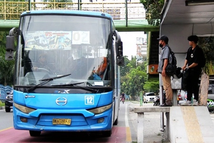 Dewan Minta Pemko Baguskan Bus Trans Metro Pekanbaru