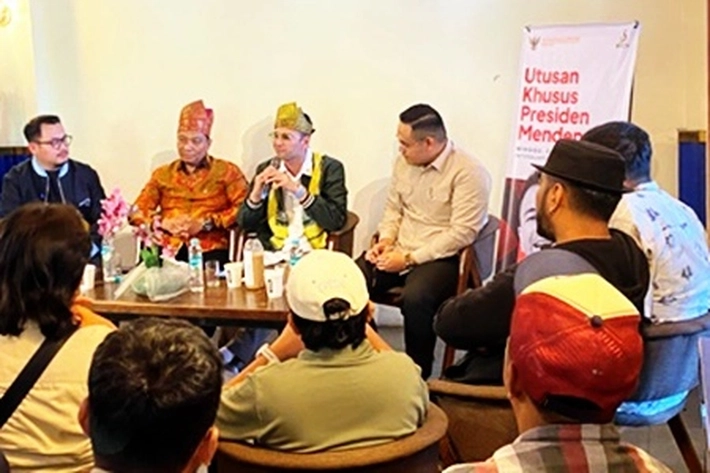 Raffi Ahmad Dukung Rizky Bagus Oka Serap Aspirasi Generasi Muda dan Pekerja Seni di Pekanbaru