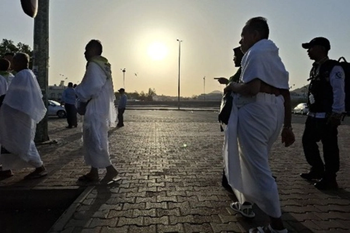 Jamaah Haji dari Madinah Mulai Bergerak ke Makkah, Petugas Saudi Juga Lancarkan Razia