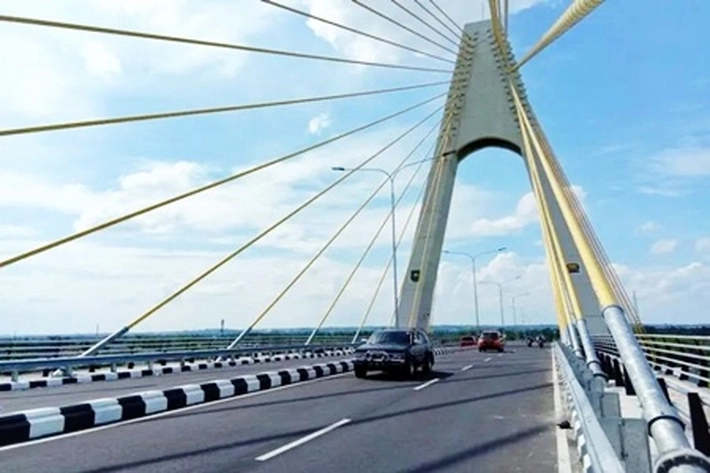 Pemko Siapkan Kawasan UMKM dan Benahi Penerangan di Jembatan Siak IV