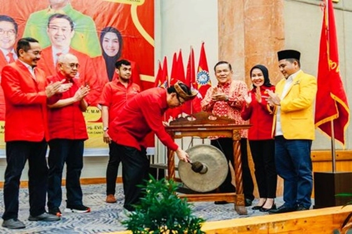 Musda SOKSI Dibuka di Hotel Aryaduta Pekanbaru, Wagubri: Ormas Bisa Berkontribusi Positif untuk Pembangunan Daerah