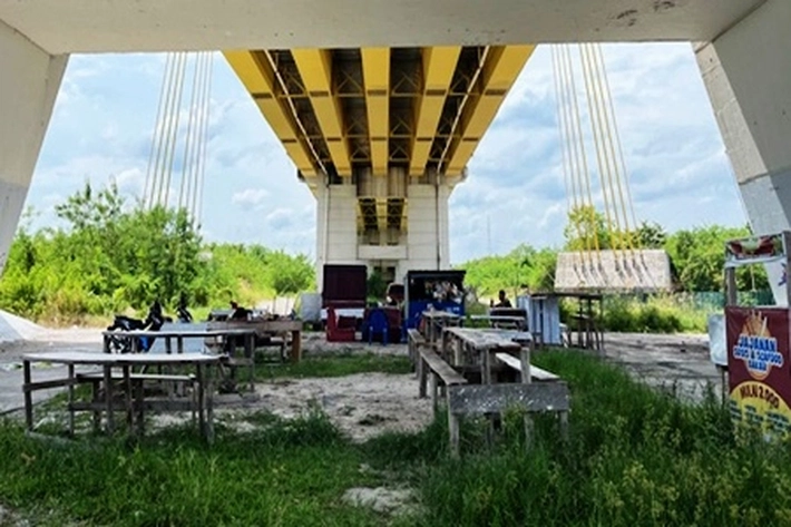 Pedagang Kaki Lima Direlokasi ke Bawah Jembatan Siak IV Agar Terorganisir, Tertib dan Aman