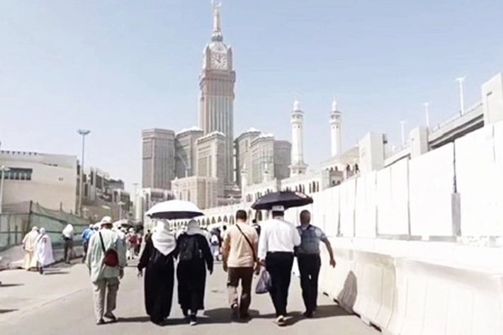 Jamaah Haji Diminta Jaga Kesehatan karena Panas Ekstrem Sudah Melanda Makkah yang Suhunya Bisa Mencapai 46 Derajat