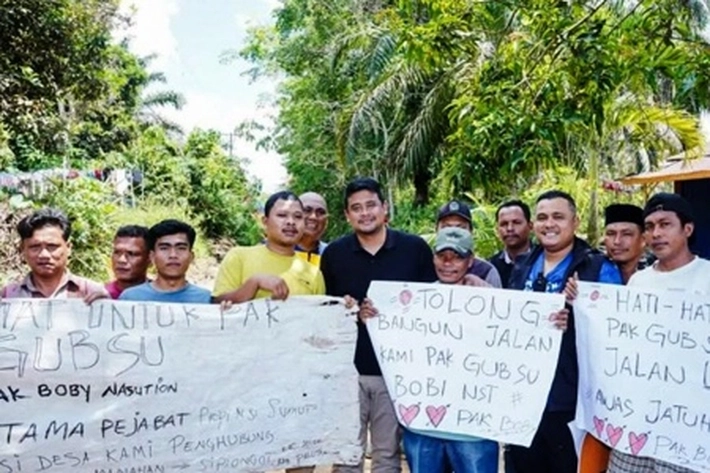 Gubsu Bobby Cek Jalan Provinsi yang alami Kerusakan di Lintas Paluta-Tapsel 