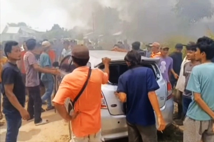 8 Warga Diamankan dan 4 jadi Tersangka karena Bakar Pos Satpam dan Rumah Karyawan PT SSL
