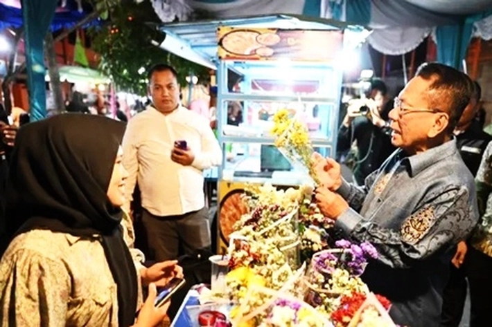 UMKM Ramaikan Even Bakar Tongkang 2025, 'yang Dipenuhi Kue Tradisional dan Kuliner Inovatif'