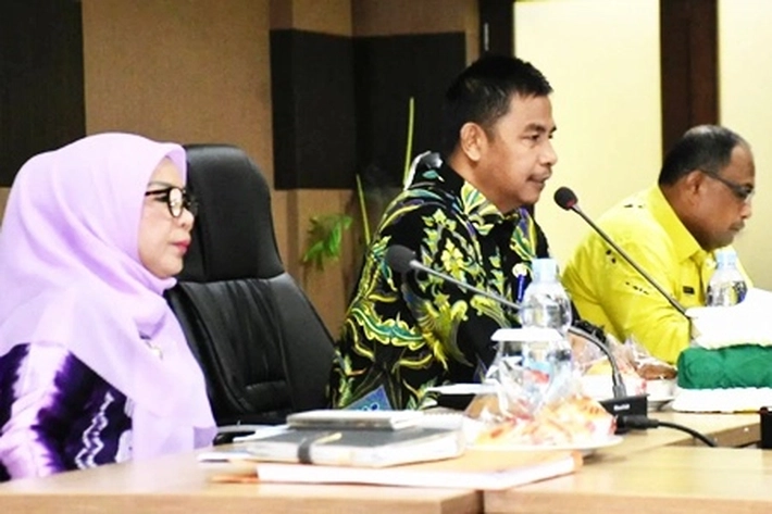 Bupati Ahmad Yuzar Tuntut Aksi Nyata BUMD yang Harus jadi Penggerak Ekonomi