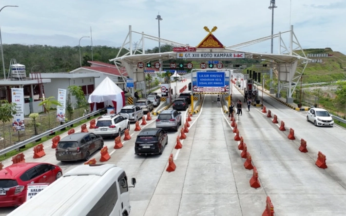 Arus Kendaraan di Sejumlah Ruas Tol Menunjukkan Lonjakan Signifikan Selama libur Tahun Baru Islam 1447 H