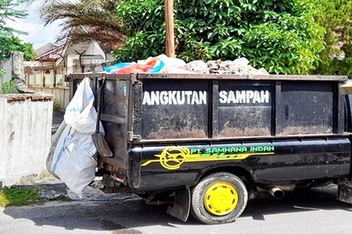 Pemko Larang Angkutan Mandiri Ilegal Beroperasi karena Sudah Tempatkan 83 LPS Kelurahan yang Siap Angkut Sampah Rumah Tangga