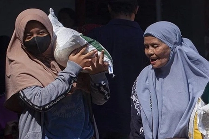 Beras Premium Diduga Dicurangi yang Dicampur dengan Beras SPHP, 'Kok Rakyat Lagi Terus-terusan Kena?'
