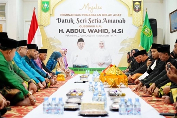 LAM Riau Berencana akan Lakukan Penabalan Gelar Datuk Seri Setia Amanah untuk Gubri
