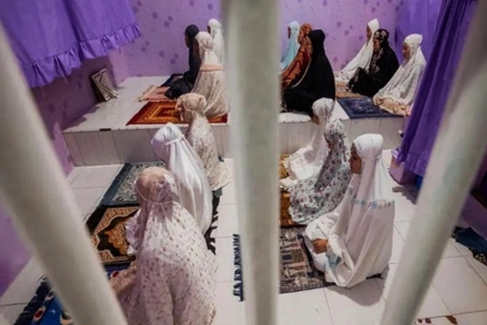 Makin Banyak Ibu Rumah Tangga Terlibat Sindikat Narkoba, 'Motif Ekonomi Atau Korban Perasaan'