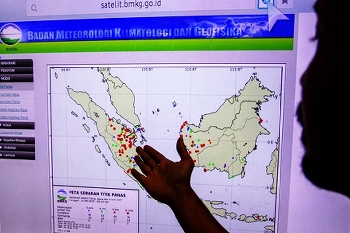 Karhutla Masih Menghantui Pulau Sumatera yang Menyisakan 8 Hotspot di Riau