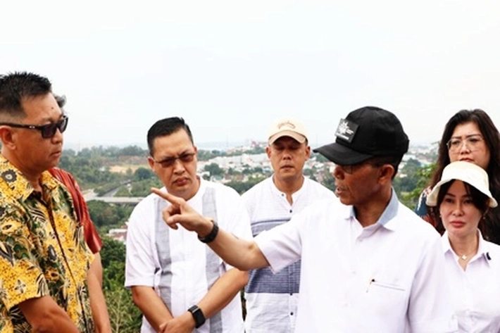 Aktivitas Cut and Fill di Kawasan Bukit Hotel Vista Disetop Paksa Oleh BP Batam