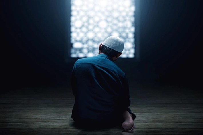 Rahasia di Balik Misteri Jumlah Rakaat Sholat Menurut Syekh Nawawi al Bantani