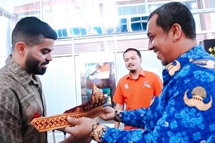 Joe Hattab Asal Yordania Datang ke Kuansing karena Tertarik Pacu Jalur