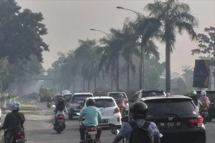 Masyarakat Diimbau Jaga Kesehatan karena kualitas Udara Tidak Sehat, 'Jalan Protokol dan Rumah Sakit Juga Terlihat Penuh Asap'
