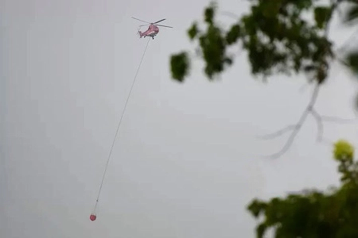 BMKG Catat 469 Titik Panas Masih Berkobar di Sumatera, BPBD Kerahkan Helikopter Water Bombing