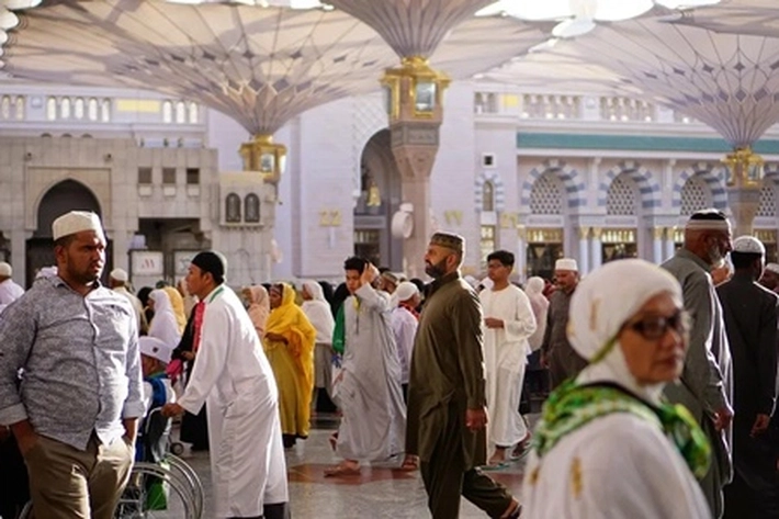 Aktivitas Umrah Mandiri Makin Populer Ditengah Masyarakat yang Belum Diperlukan Asuransi 
