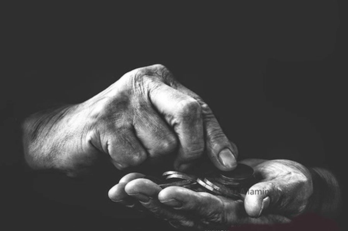 Bersedekah Lah Selagi Masih Hidup dari pada Saat Mati Menyesal