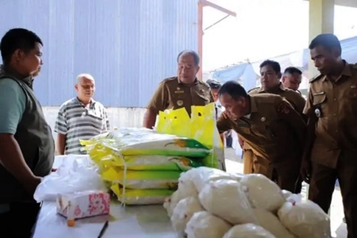 Pemkab Asahan Salurkan Bantuan Pangan untuk Warga Terdampak Banjir