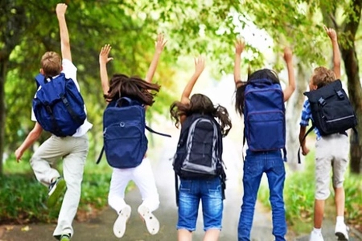 Pemprov Keluarkan Peringatan Keras Soal Larangan Sekolah Berpergian ke Luar Kota