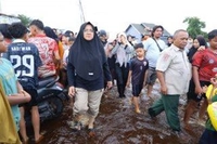 Bupati Afni Instruksikan Pejabat Turun Lapangan karena Banjir Sudah Menyebar Seluruh Kecamatan di Siak